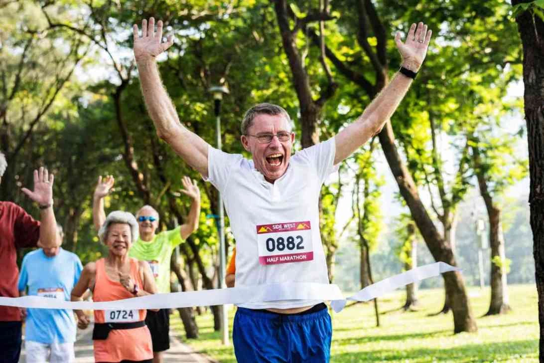 4 hour marathon training